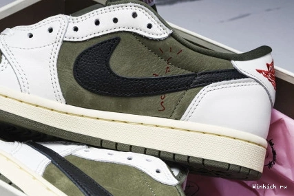 1 x Travis Air Scott Jordan OG Low 0710